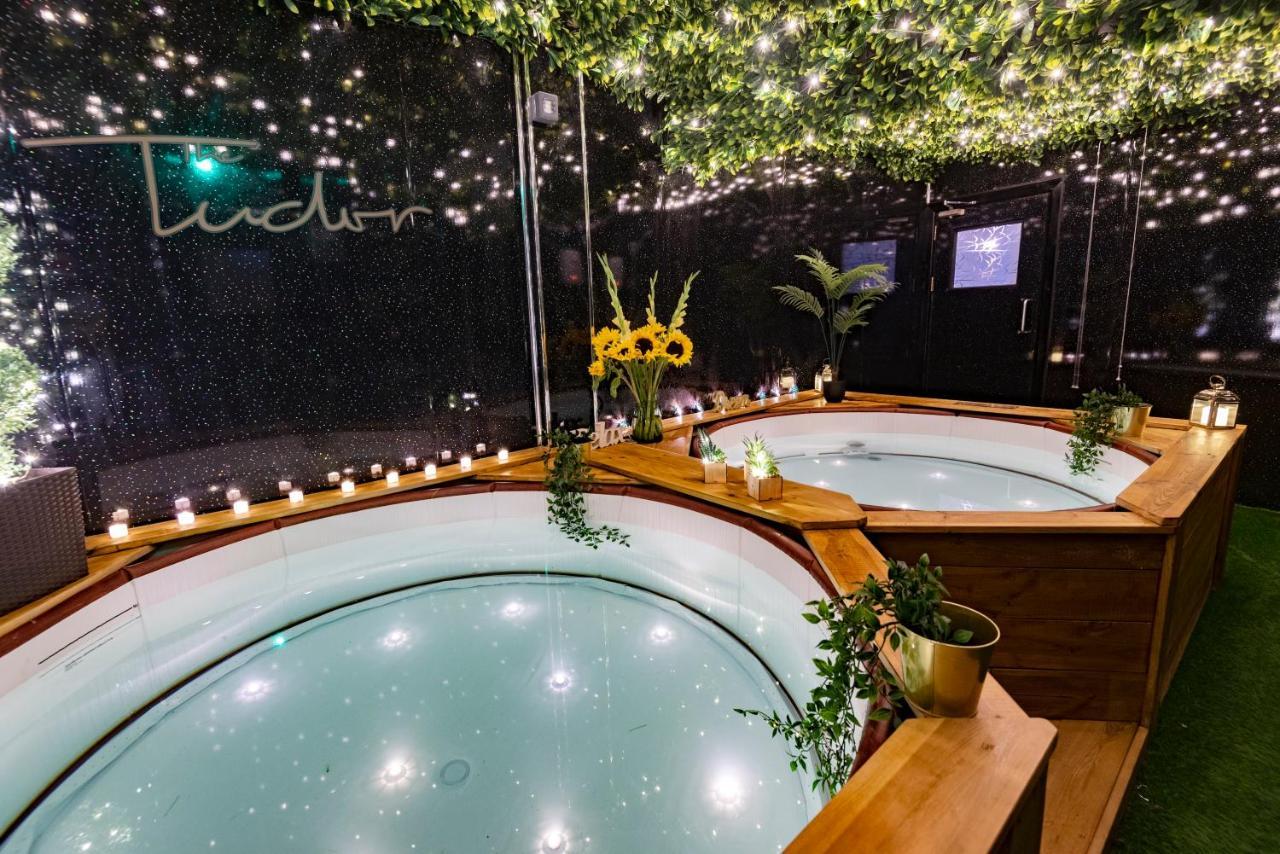 Apartamento The Tudor Gathering - Events Groups - Up To 30 - Hot Tub Chester